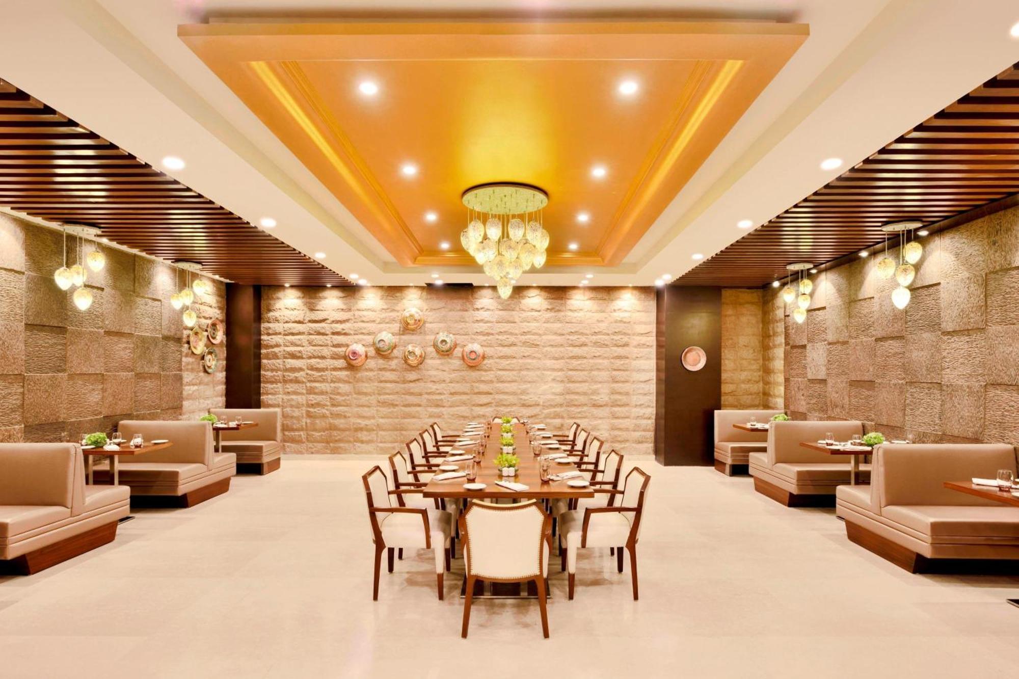 Four Points By Sheraton Srinagar Eksteriør bilde